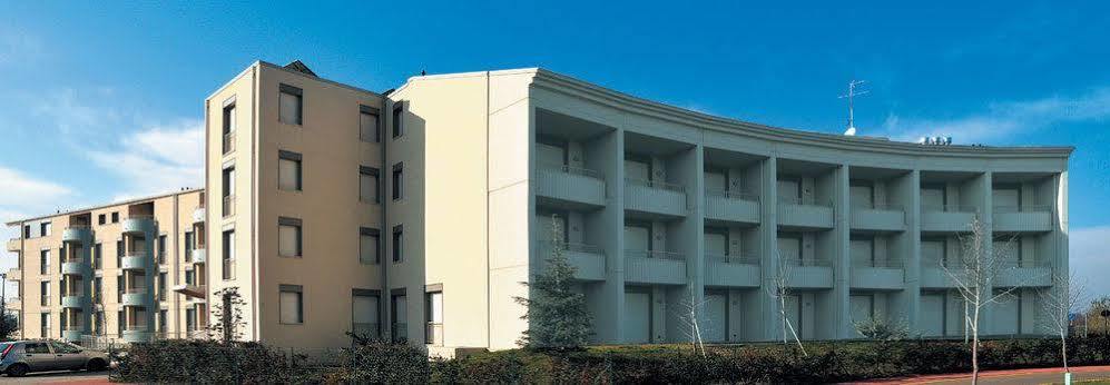 Hotel Residence Zodiaco Modena Exterior photo